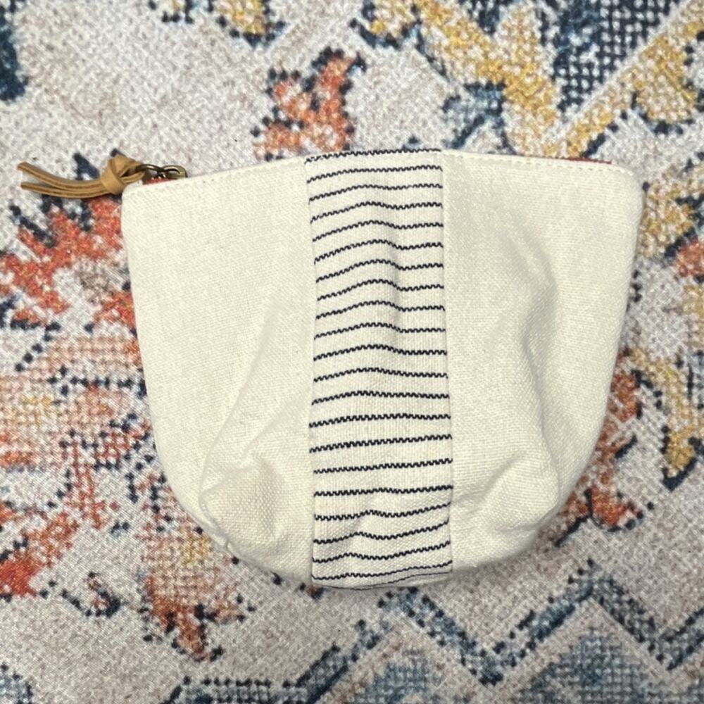 Hearth & Hand with Magnolia Beige Fabric Zipper Makeup Bag Pouch 8 x 5 in